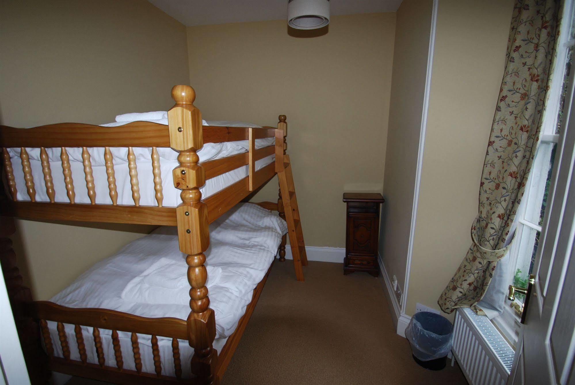 The Wellington 3*